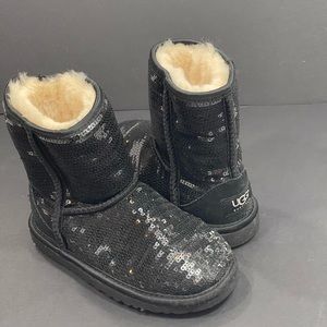 Girls Ugg boots Black Sparkle